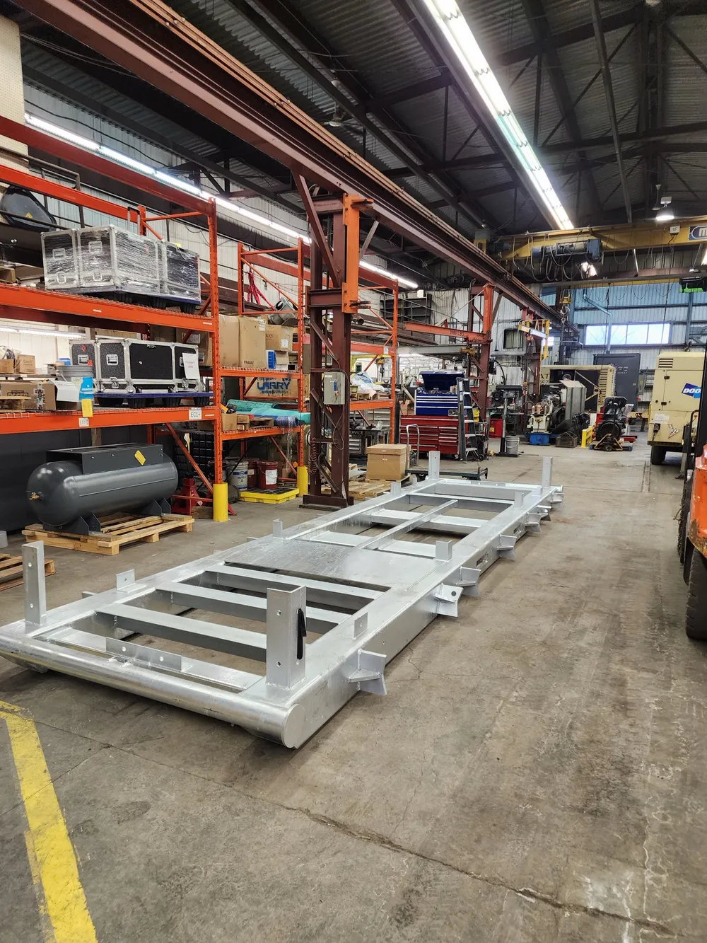Structure de skid en acier en cours de fabrication